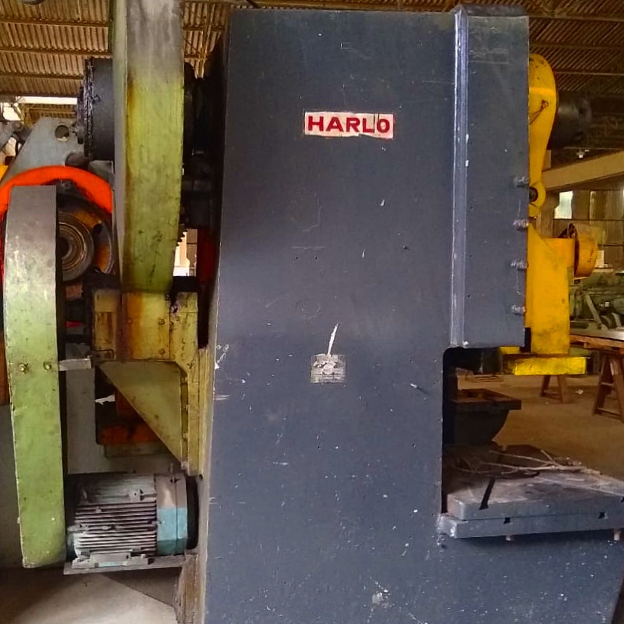 Prensa Harlo 160 Toneladas